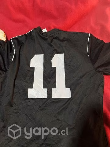 Camiseta original Adidas y puma.
