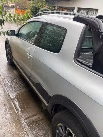 Volkswagen saveiro 2021