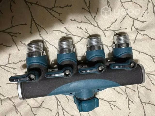 Divisor manguera metal 4 vías
