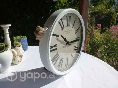 Reloj Metálico Blanco 40 cm