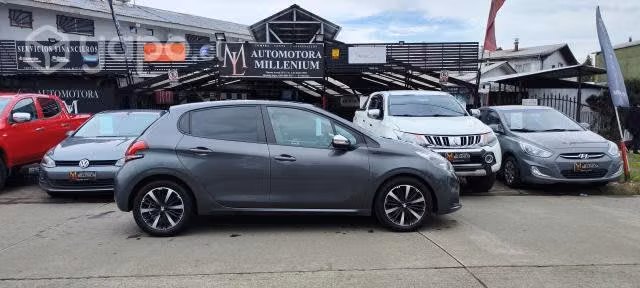 Peugeot 208 allure - Imagen 9