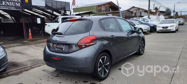Peugeot 208 allure - Imagen 7