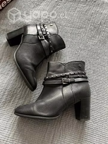 Botines Hush Puppies poco uso 38 - Imagen 2
