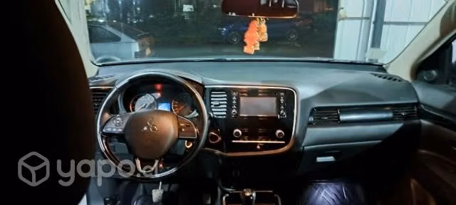 Se vende Mitsubishi outlander año 2021