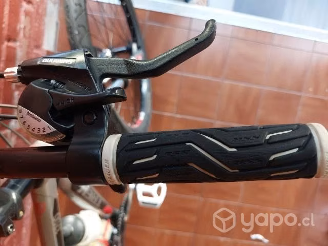 Bicicleta trek 3700 aro 26 - Imagen 3