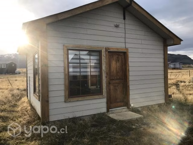 Terreno con 5 casas Pto natales
