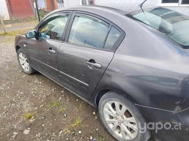 Mazda 2008