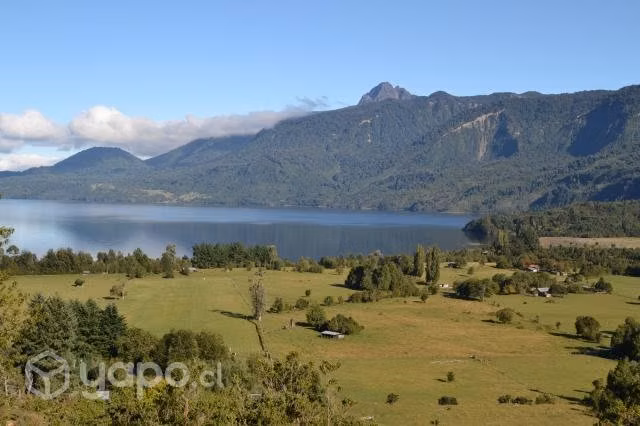 Lago Rupanco, orilla de Lago