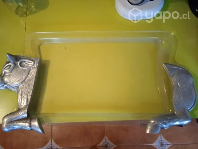 Bandeja de peltre