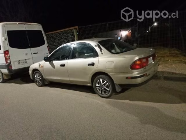 Se vende mazda artis