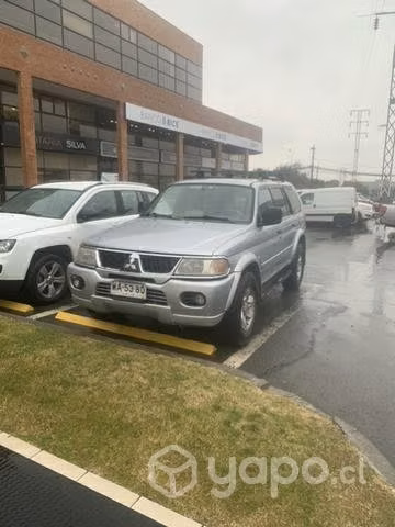 Mitsubishi Montero sport 2006
