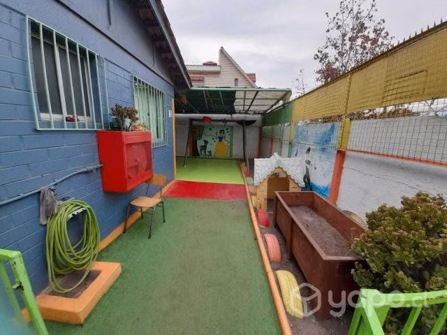 Casa apta para establecimiento educacional