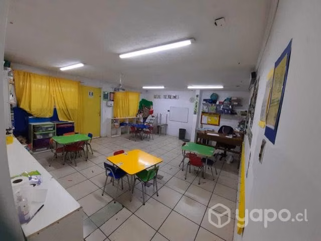 Casa apta para establecimiento educacional