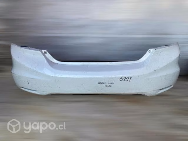 Parachoque trasero honda civic 2015