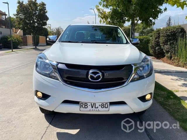 MAZDA BT50 2021 único dueño
