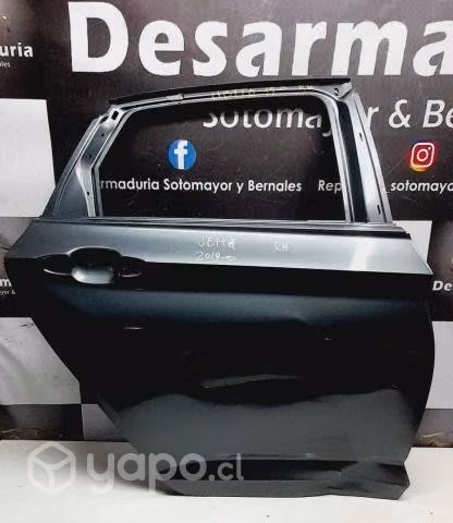 Puerta trasera Jetta 2019 a 2024 RH 2.1