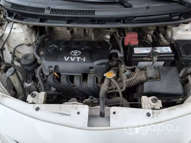 Se vende Toyota Yaris 2008