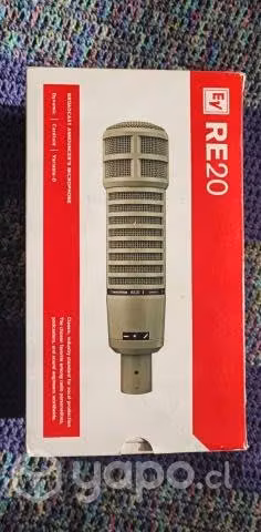 Electro Voice RE20