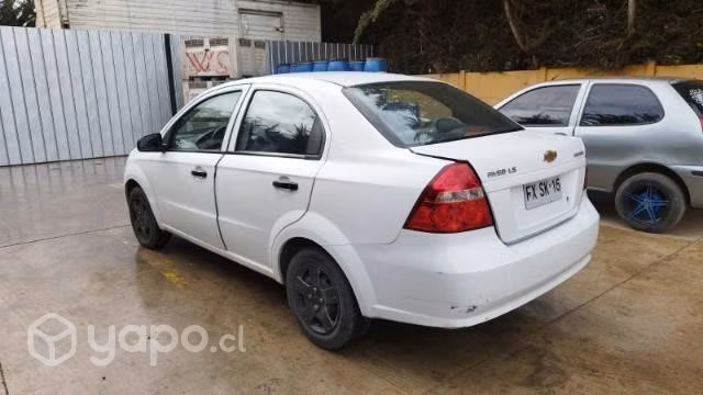 Auto Chevrolet Aveo año 2014