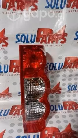 Farol derecho liso para wingle 5