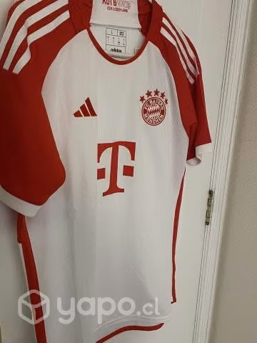 Camiseta Adidas Bayern Múnich Talla L Slim es M