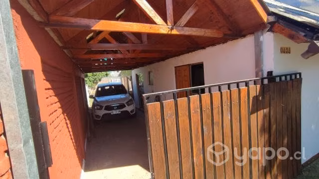 Se vende casa en villa nemesio antunez