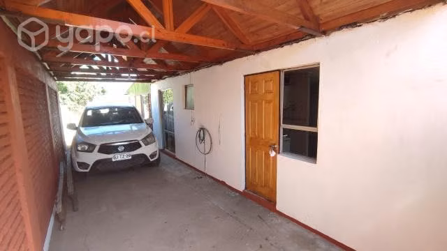 Se vende casa en villa nemesio antunez