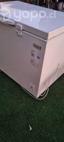 Congeladora LIBERO 300 litros
