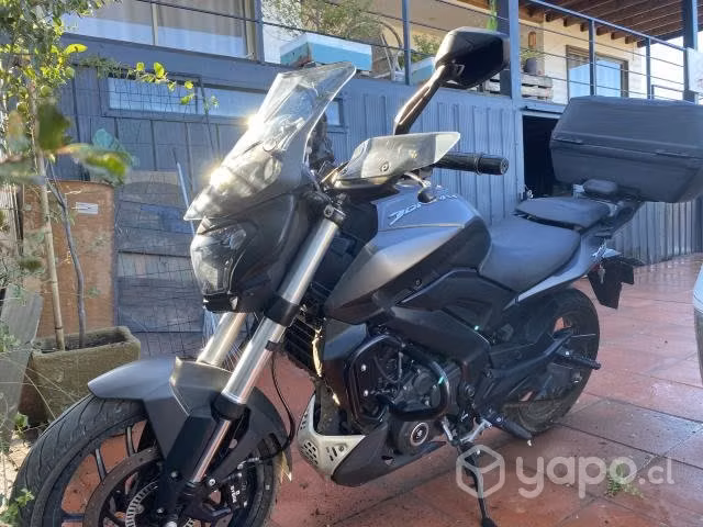 DOMINAR 400cc año 2022