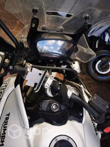 Triumph tiger 800 xrx 2019 - 9000kms