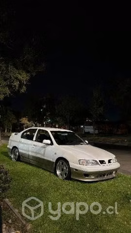 Nissan primera
