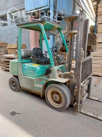 Grua horquilla mitsubishi