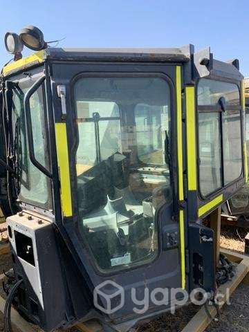 Cabina Buldozer Komatsu impecable estado - Imagen 3