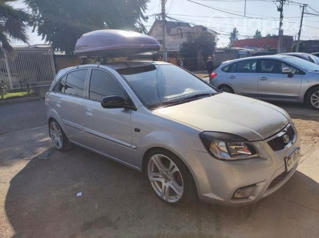 Kia rio jb hb 2011