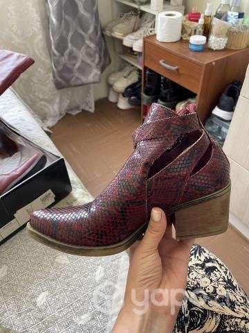 Bellos botines jaspeados - Imagen 6