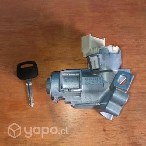 Chapa de contacto Toyota Hilux 2010 2.5 original