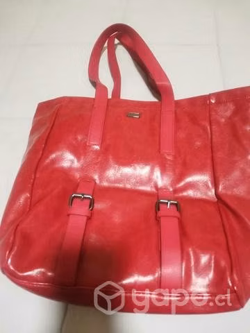 Cartera grande roja