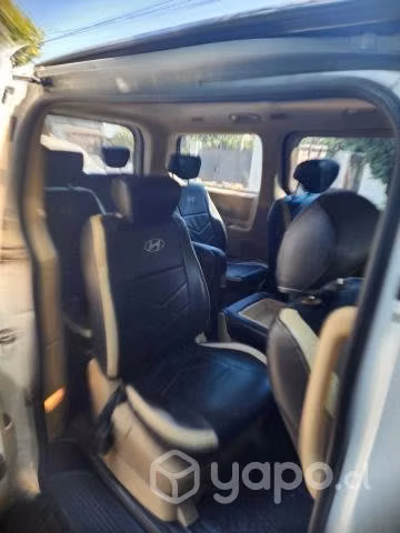 van de pasajero hyundai new h1 d80 2021
