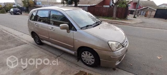 Suzuki aerio 2005