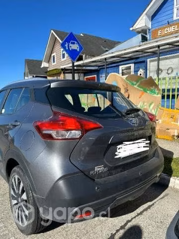 Nissan kicks mt advance 2019
