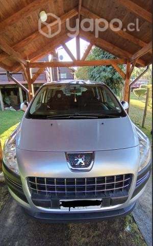 Peugeot 3008 2012