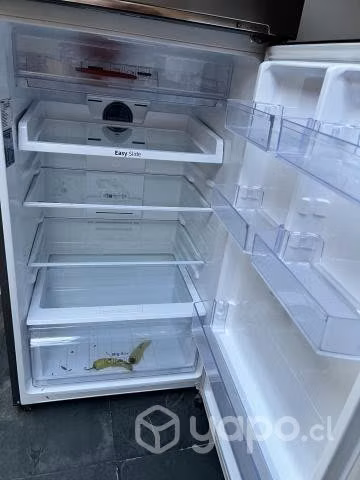 Refrigerador Samsung 320lts - Imagen 2