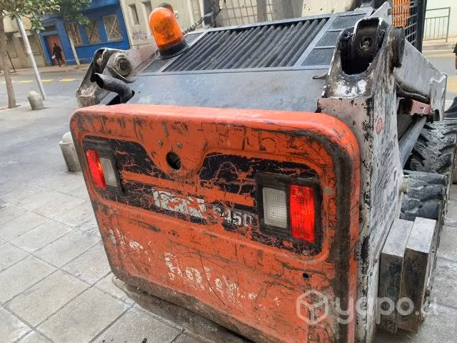 Minicargador Bobcat S450