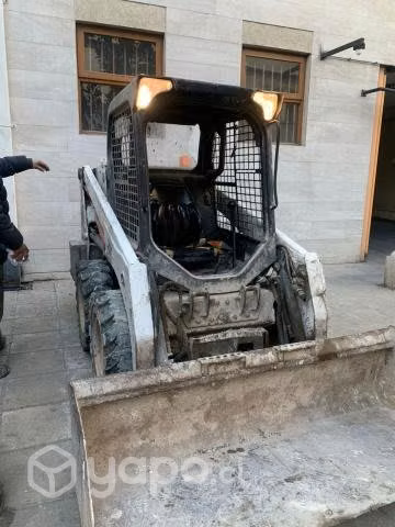 Minicargador Bobcat S450