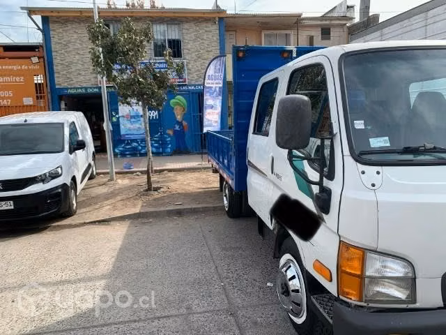 Camión Hyundai HD65 doble cabina 2007