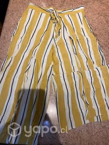 Pantalones anchos