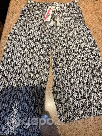 Pantalones anchos