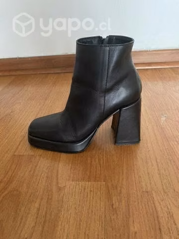 Zapatos de cuero conversable
