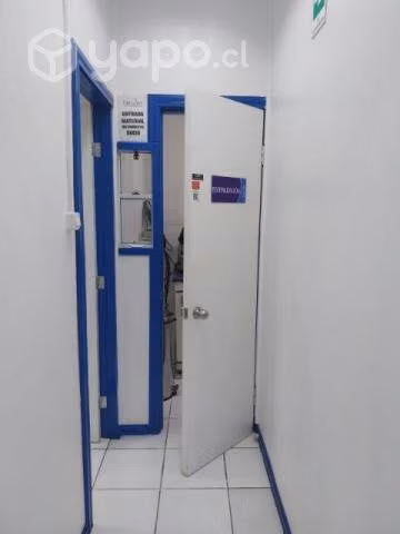 Se vende casa con locales comerciales