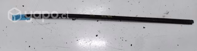 Moldura Lame Vidrio Del Der (MLL102) L200 2.5 dies